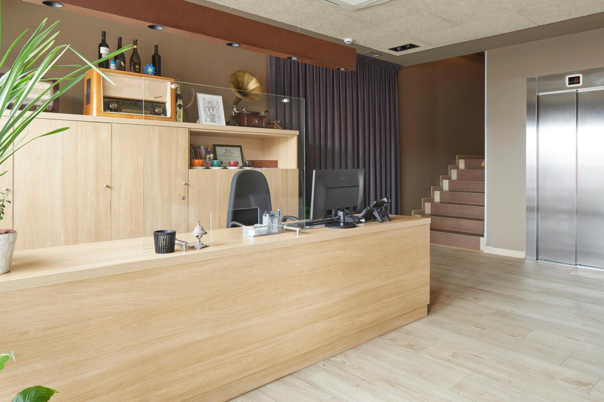 Hotel Landaben Pamplona Luaran gambar